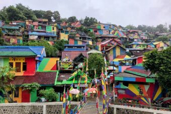 Welcome to the Rainbow Village of Semarang